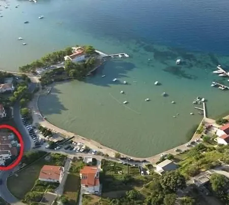 Sandra Apartmán Supetarska Draga